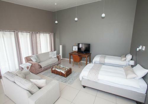 Rnb's Studio Apartment