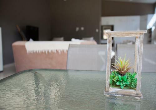 Rnb's Studio Apartment