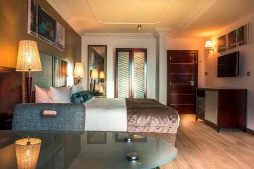 Protea Hotel By Marriott Lagos Kuramo Waters