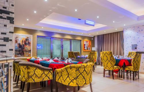 Protea Hotel By Marriott Lagos Kuramo Waters
