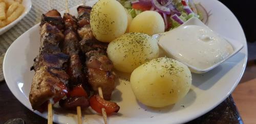 B�tsfjord Hotell & Camping