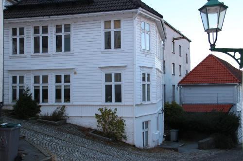 Apartamento Skuteviksveien 42