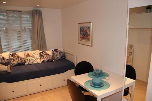 Apartamento Skuteviksveien 42
