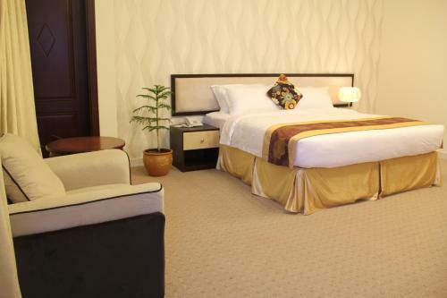 Peninsula Hotel