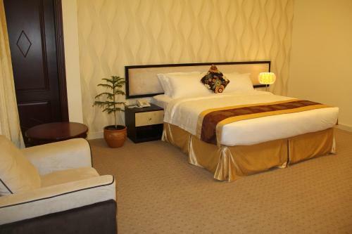 Peninsula Hotel