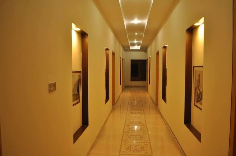 Diplomat Hotel