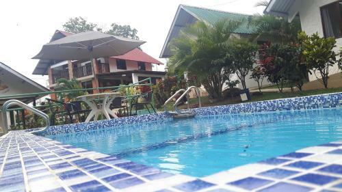 Hostal Rainforest Yasmin Hostel