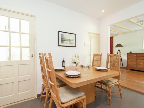 Holiday Home Vijverblad