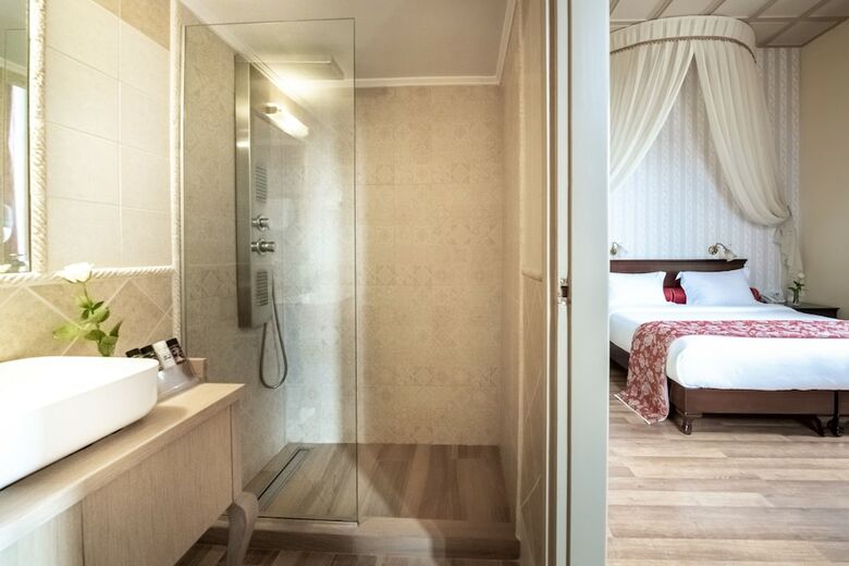 Halepa Hotel