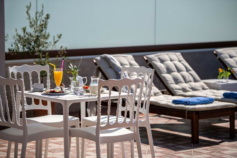 Halepa Hotel