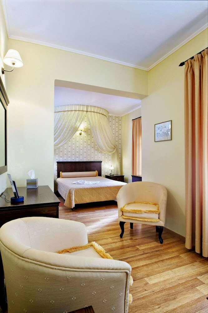 Halepa Hotel
