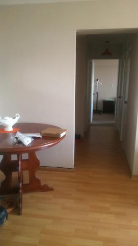 Apartamento En Edificio Centro Colonial