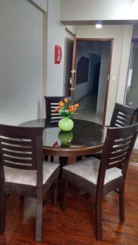 Apartamentos Amoblados De 1 Y 2 Dormitorios