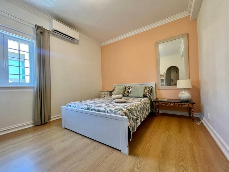 Eco Ljmonade Hostel