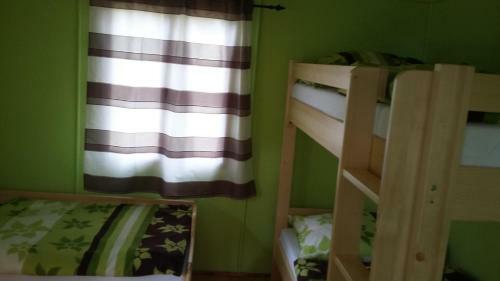 Hostal Restaurace A Penzion Blu?ina