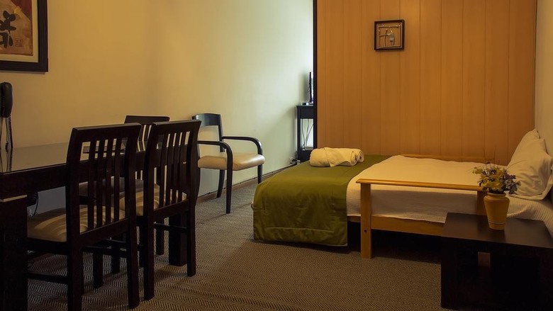Hotel Callao Plaza Suites