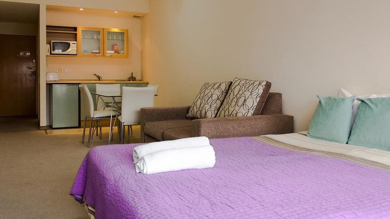 Hotel Callao Plaza Suites
