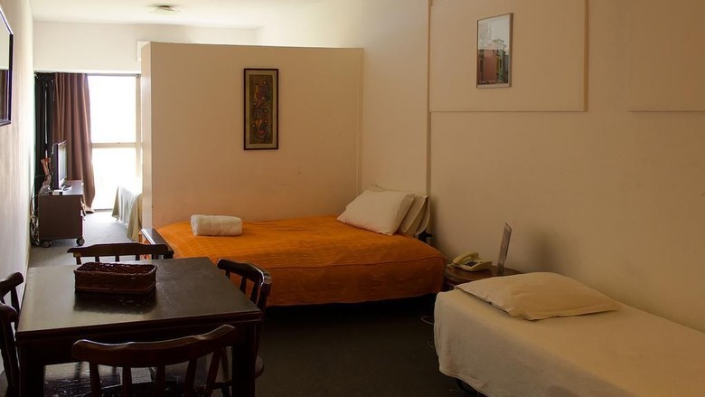 Hotel Callao Plaza Suites