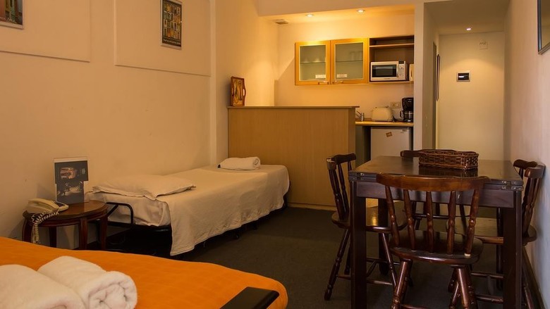 Hotel Callao Plaza Suites