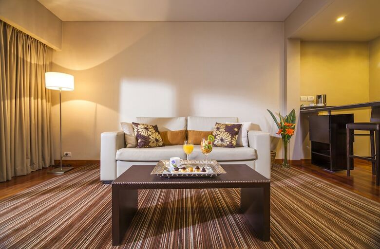 The Glu Hotel