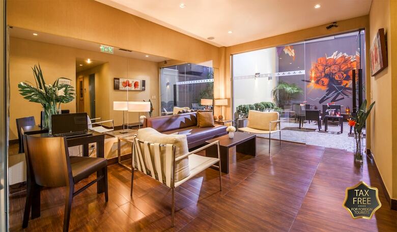 The Glu Hotel