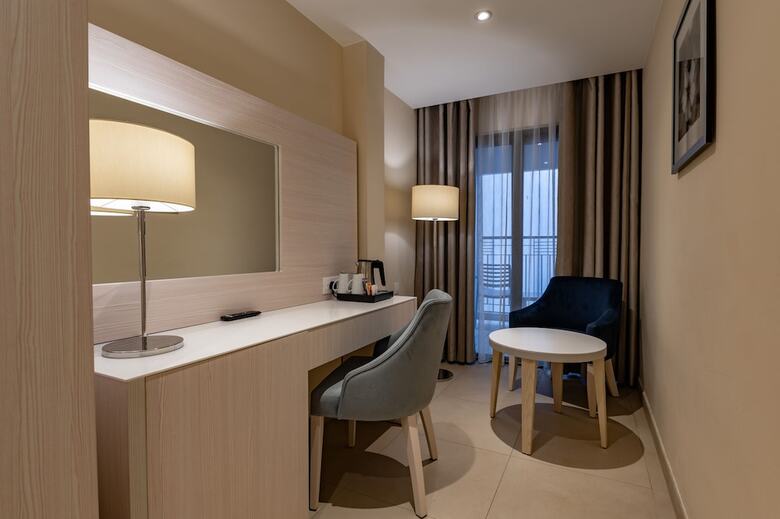 Hotel Maritim Antonine & Spa