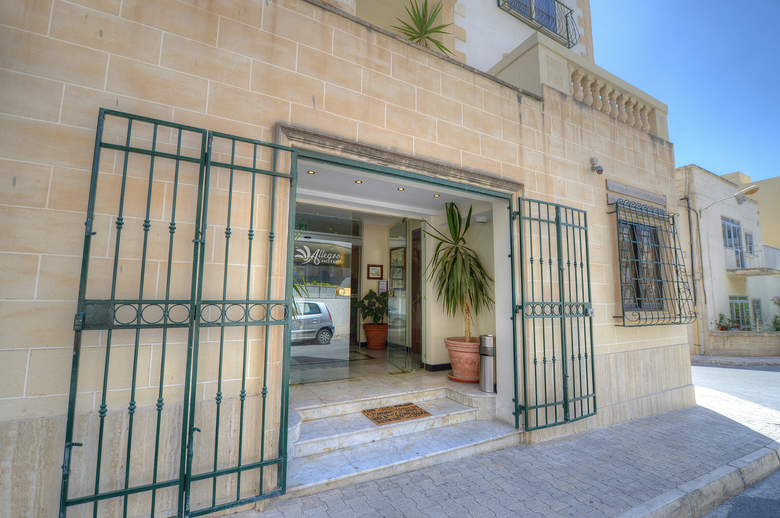 Allegro Hotel