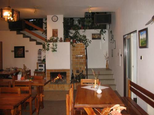 Hostal Wellness Penzion L�zn? Jablonec