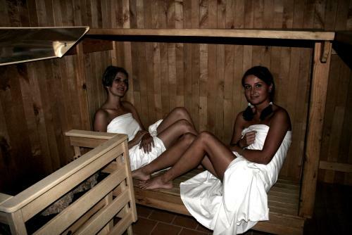 Hostal Wellness Penzion L�zn? Jablonec