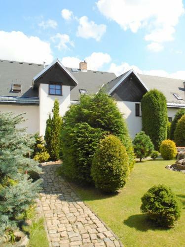 Hostal Wellness Penzion L�zn? Jablonec