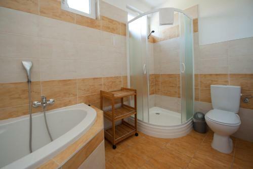Hostal Ubytov�n� Merlot