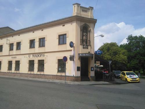 Hostal Penzion U Madony
