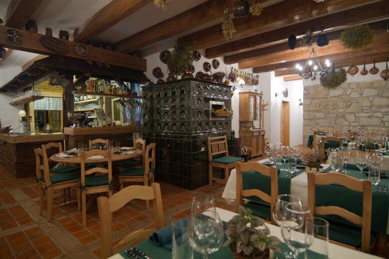 Posada Pivnice Ve Dvorci