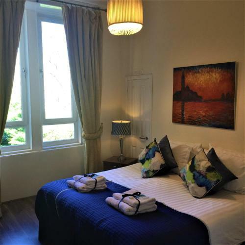 Trefoil Apartment - 2 Bedrooms