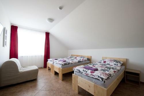 Hostal Penzion ?urek