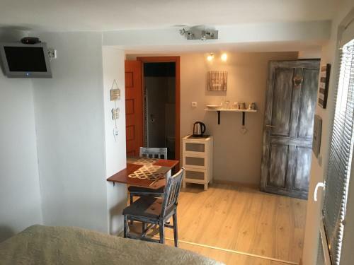 Hostal Ubytovani Na Hrazi 91