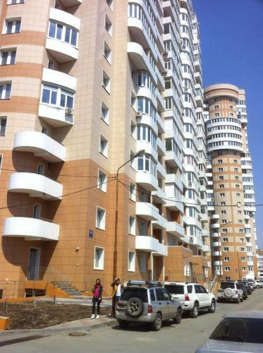 Apartments On Leonova