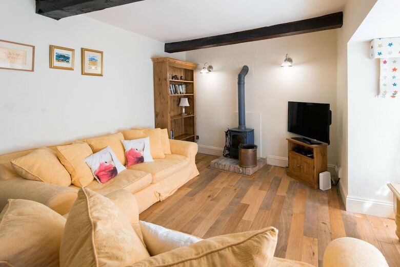 Half Moon Cottage