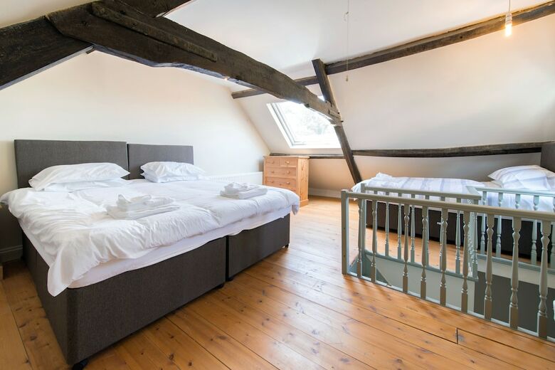 Half Moon Cottage