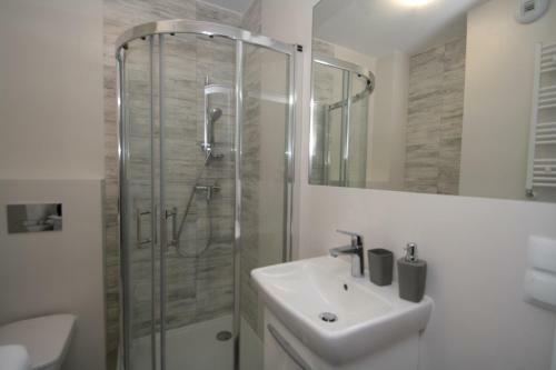 100-sio Apartamenty