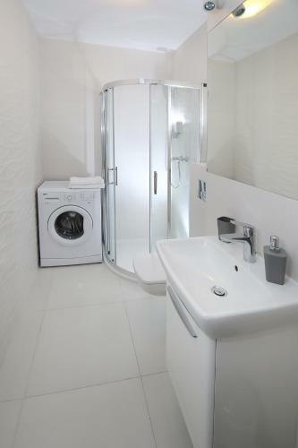 100-sio Apartamenty