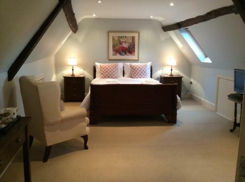 Castle Farm House B&B