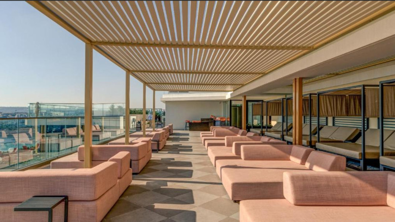 Ax Odycy Hotel