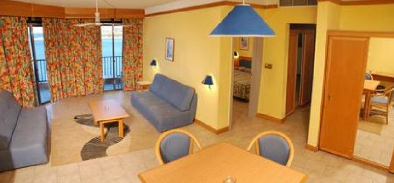 Ax Odycy Hotel