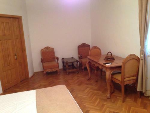 Hostal Casa Craiova Nuova