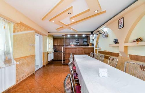 Hostal Pensiunea Gaby