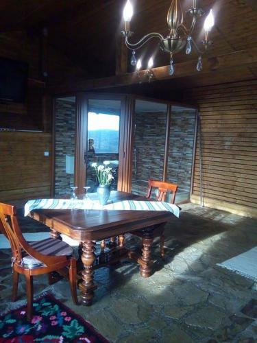 Hotel Pensiunea Taverna Bucium
