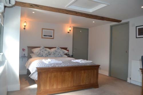 Hostal The Corner House Canterbury