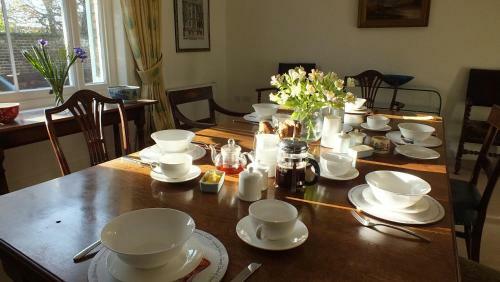 Bear's Well Bed & Breakfast