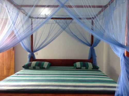 Hostal Lagoon Inn